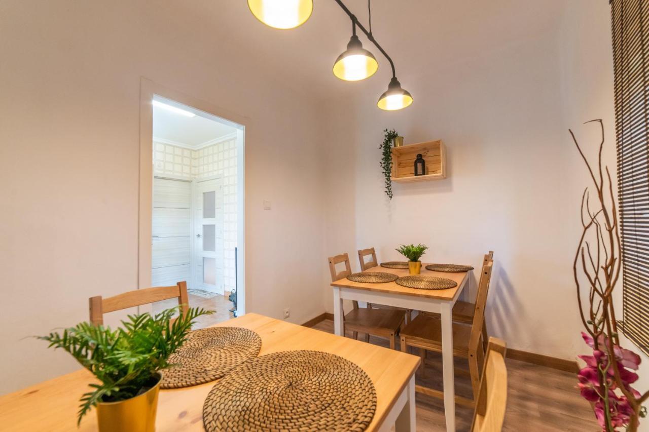 مبيت وإفطار أفيليس Casa Lopez المظهر الخارجي الصورة