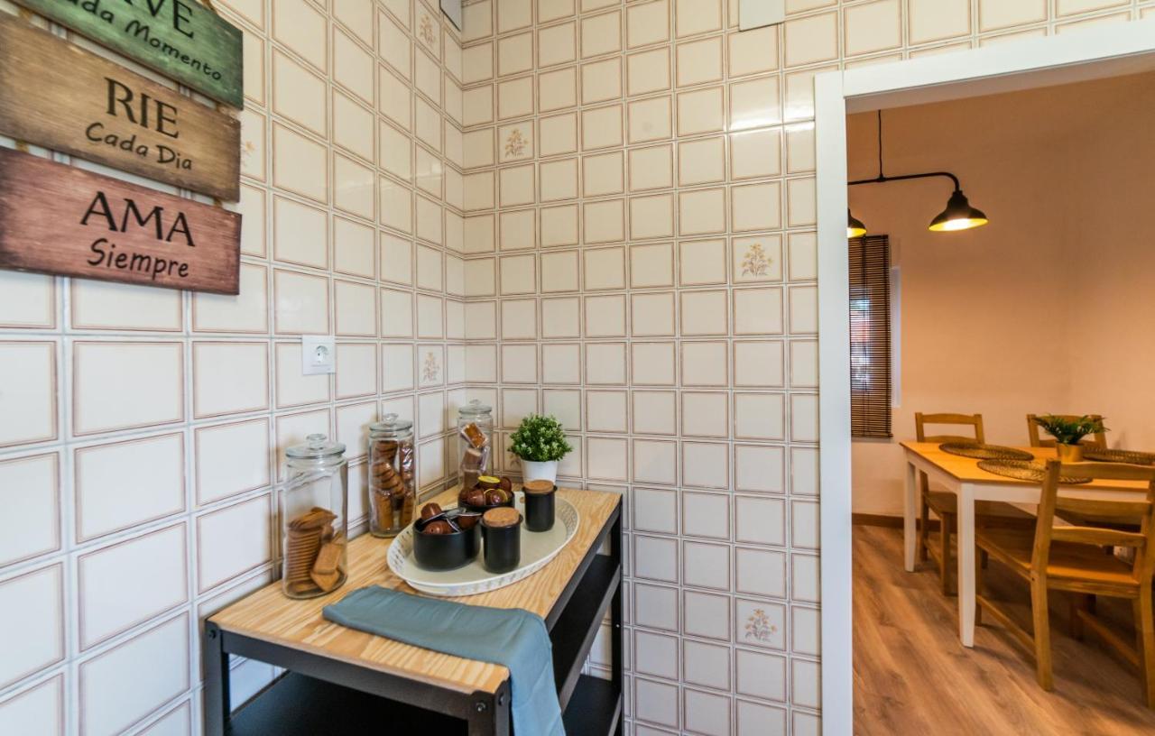 مبيت وإفطار أفيليس Casa Lopez المظهر الخارجي الصورة